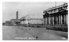 Greenwich beach,children paddling,river view